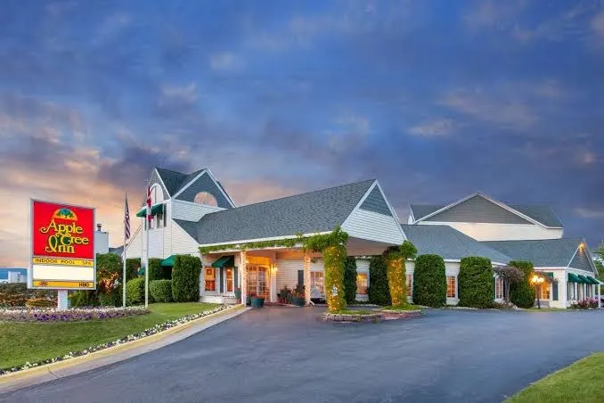 Apple Tree Inn