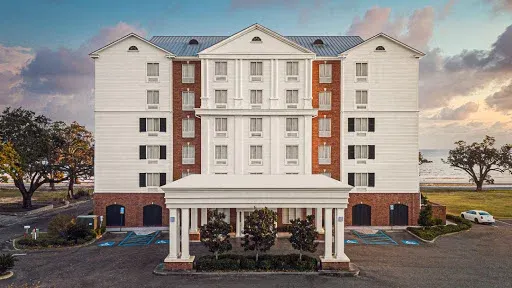 The Inn at Long Beach