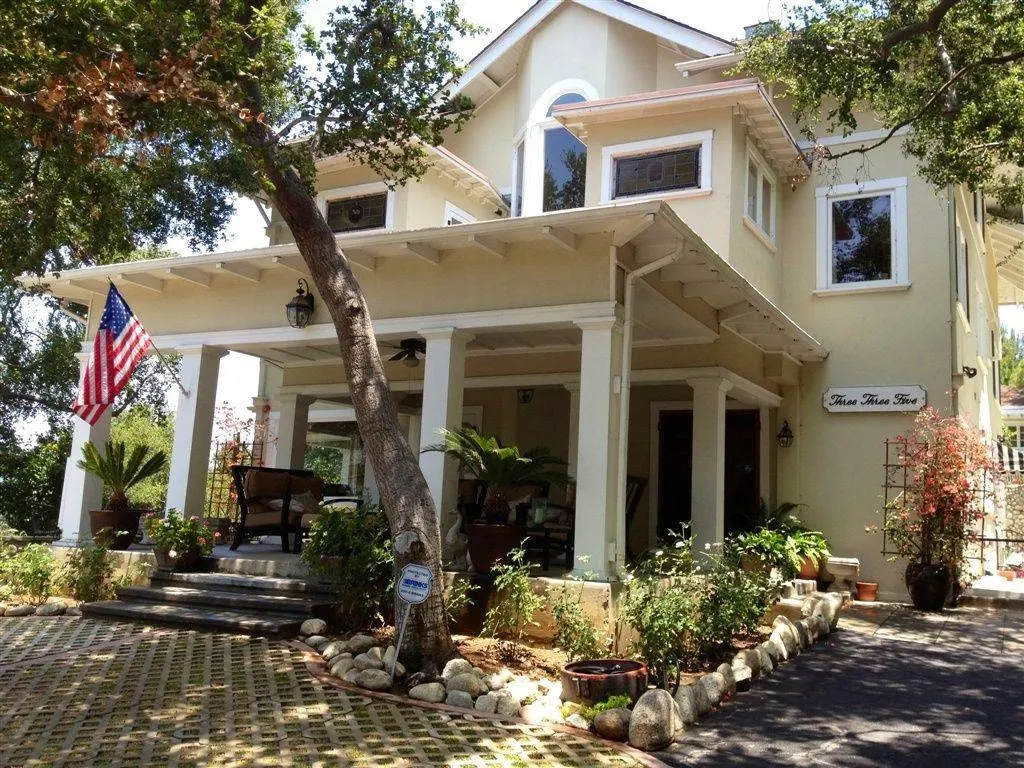 Arroyo Vista Inn