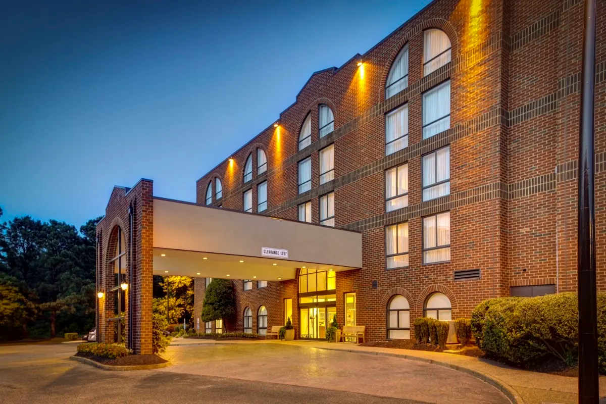 Embassy Suites by Hilton Williamsburg