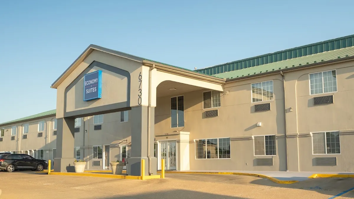 Economy Suites - Tulsa Airport