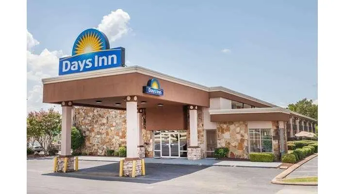 Days Inn by Wyndham Jackson
