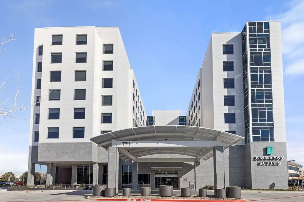 Embassy Suites by Hilton Irving Las Colinas