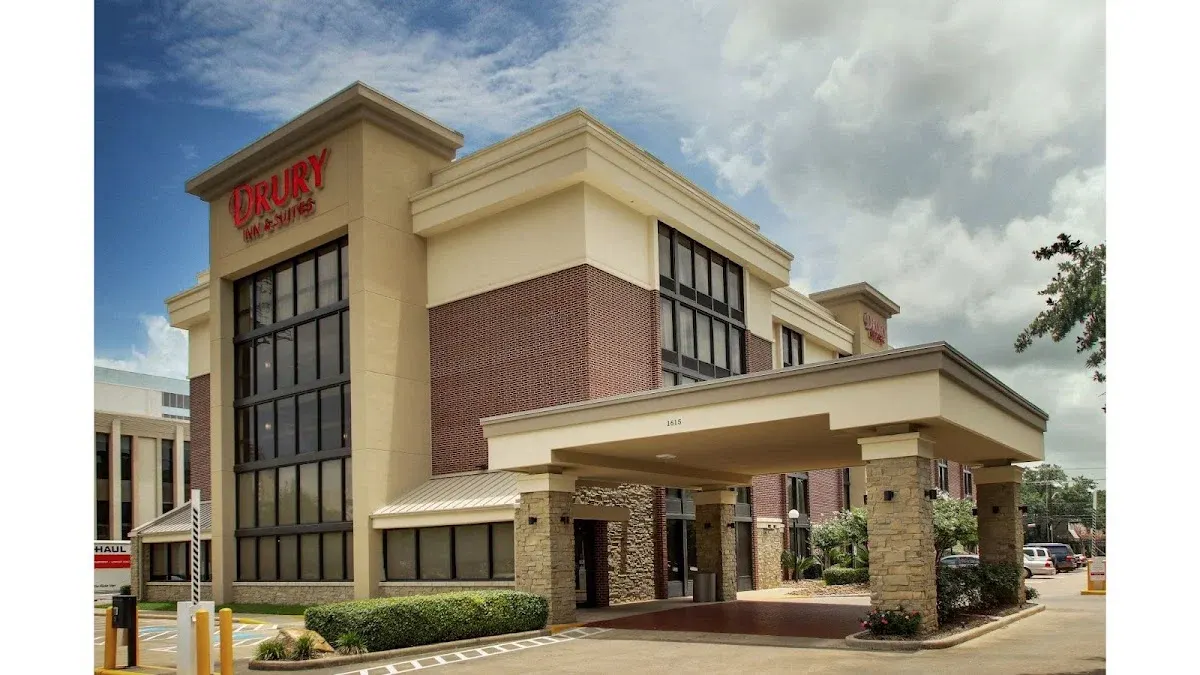 Drury Inn & Suites Houston Near the Galleria
