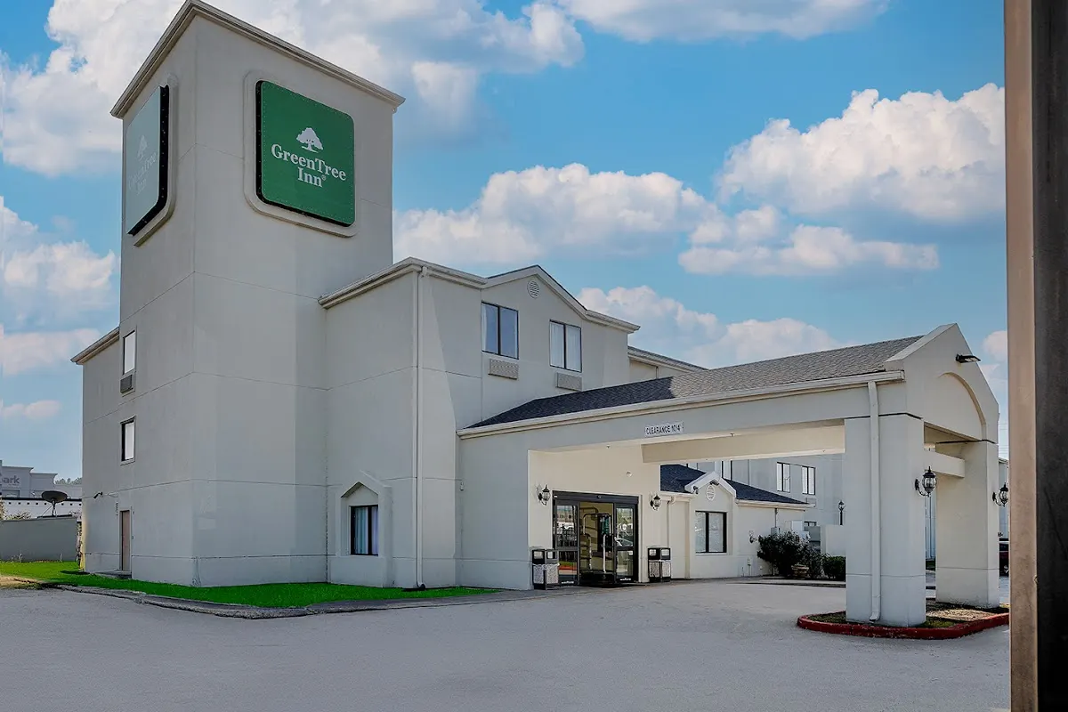 GreenTree Inn Houston IAH Airport