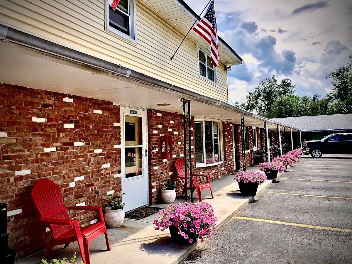 Rolling Hills Motel