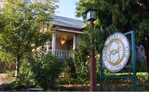 Arden Forest Inn