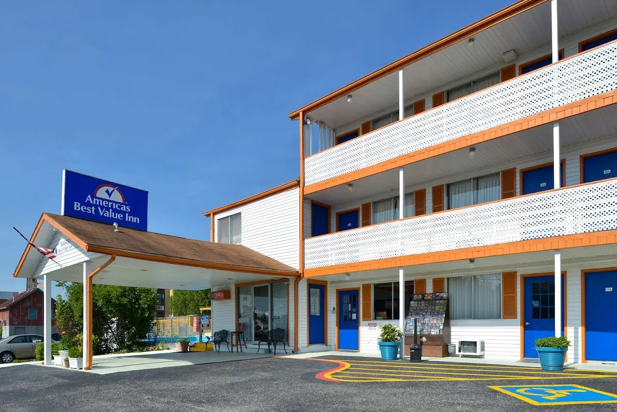 Americas Best Value Inn & Suites Branson - Near the Strip
