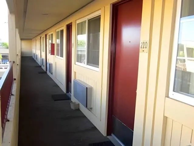 Harvey's Motel