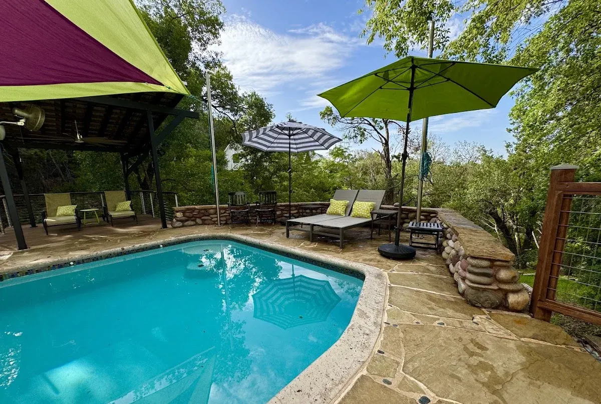'The Rivery Retreat,' (Best Place to Stay!)