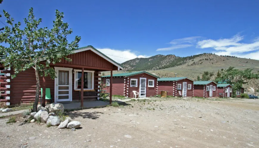 Winmar Cabins