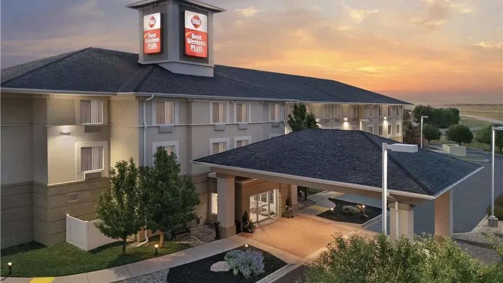 Best Western Plus Frontier Inn