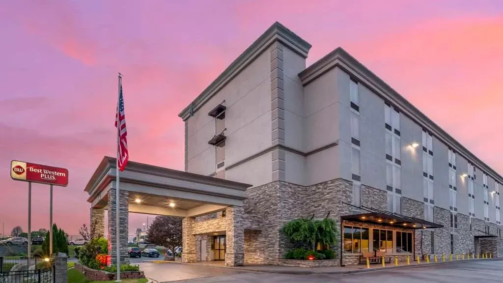 Best Western Plus Greenville I-385 Inn & Suites