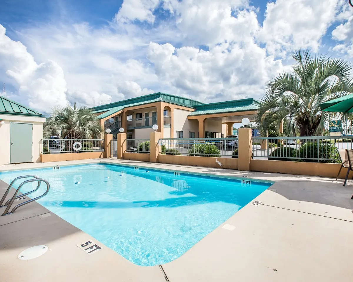 Quality Inn & Suites Dublin