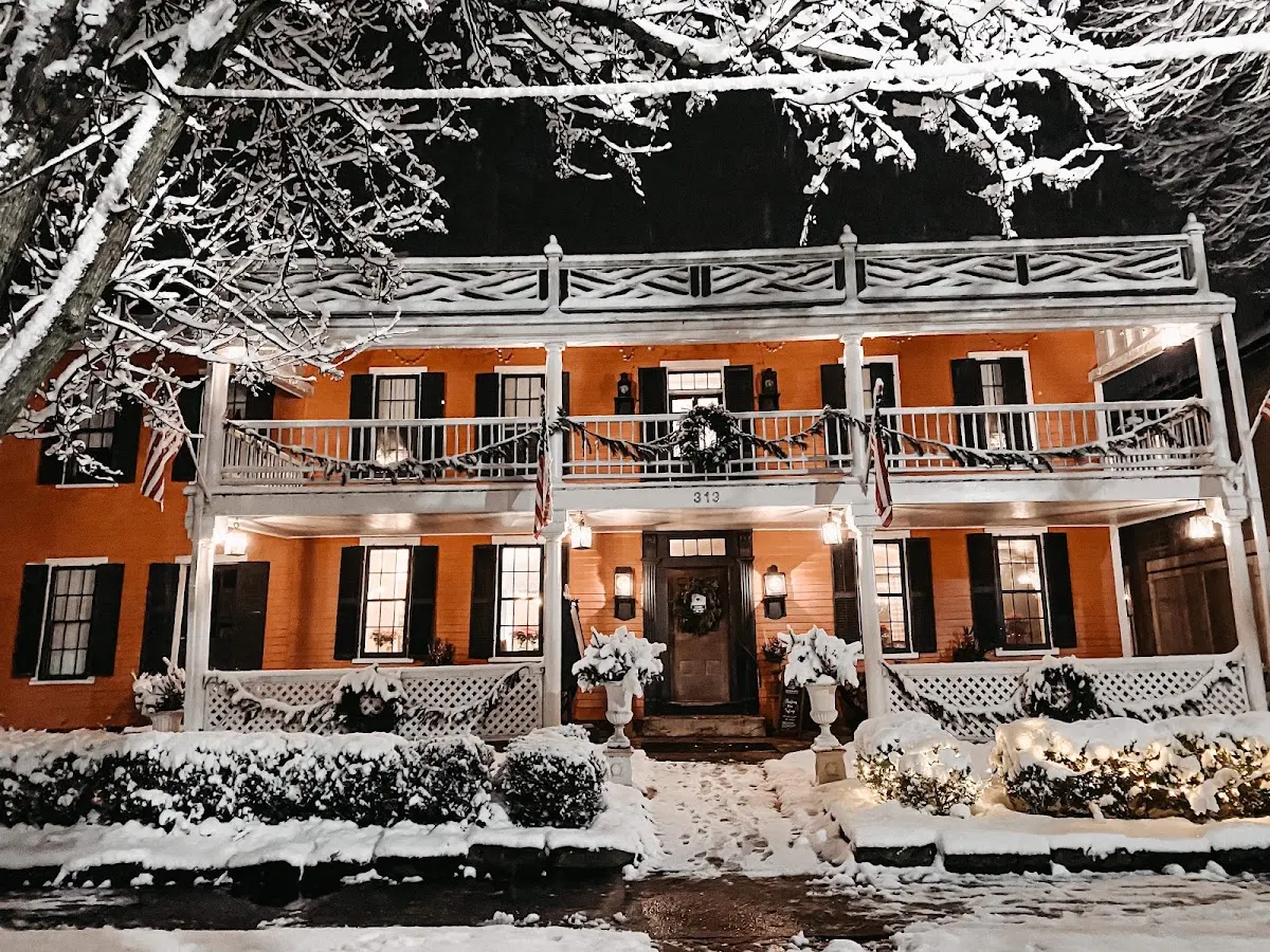 Historic Buxton Inn