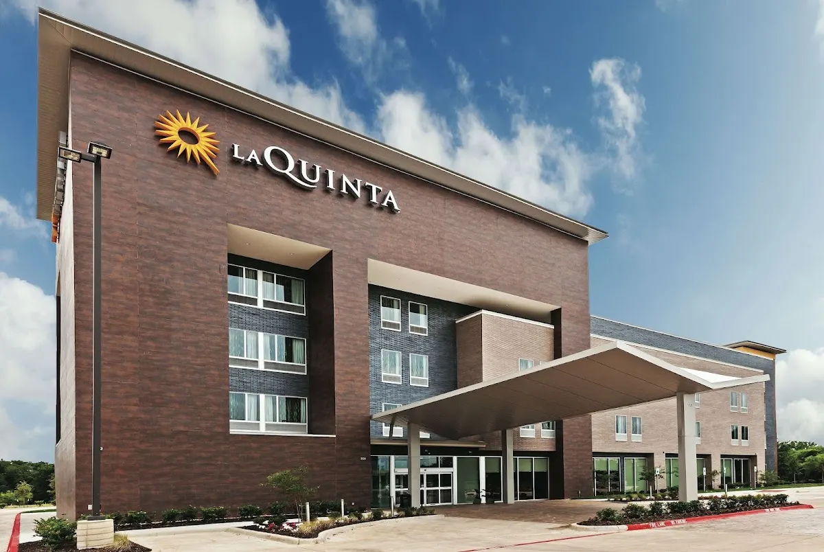 La Quinta Inn & Suites by Wyndham College Station South