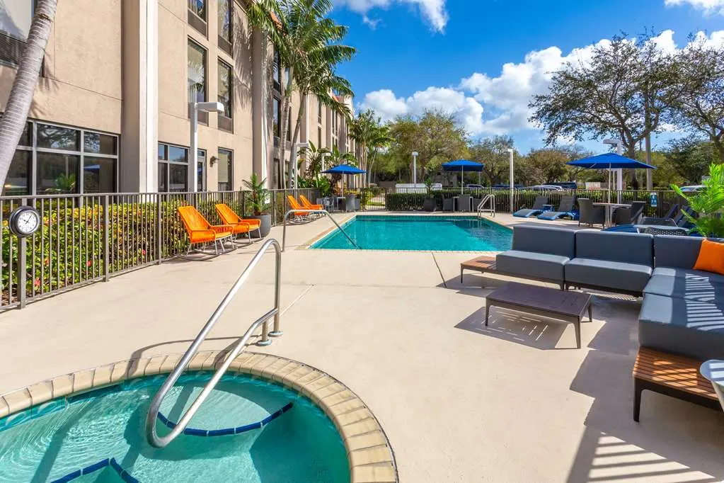 Hampton Inn Ft. Lauderdale-Commercial Blvd.