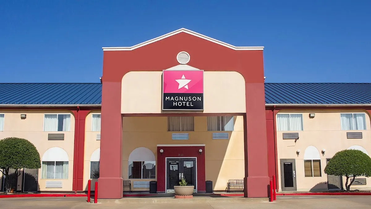 Magnuson Hotel Sand Springs-Tulsa West