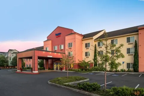 Fairfield by Marriott Inn & Suites Portland North