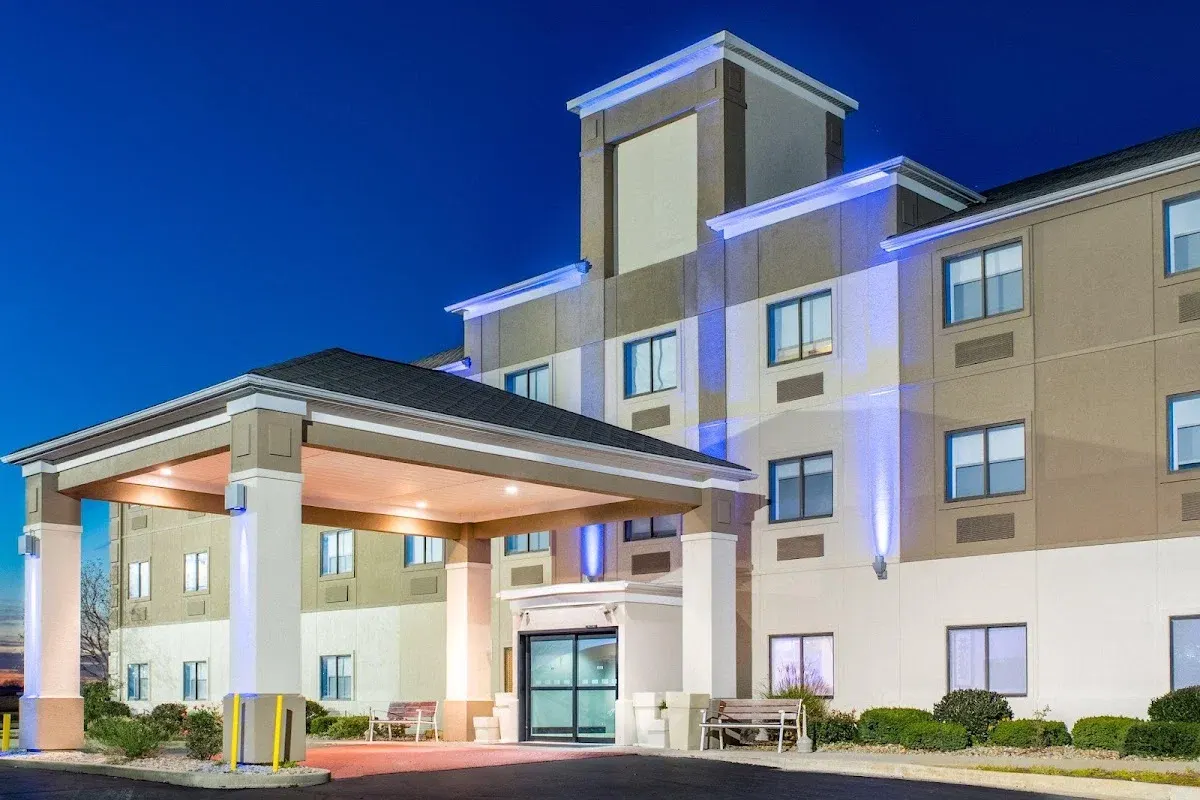 Holiday Inn Express Howe (Sturgis, MI) by IHG