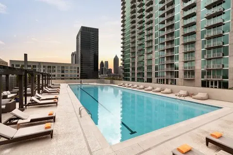 Twelve Midtown, Autograph Collection