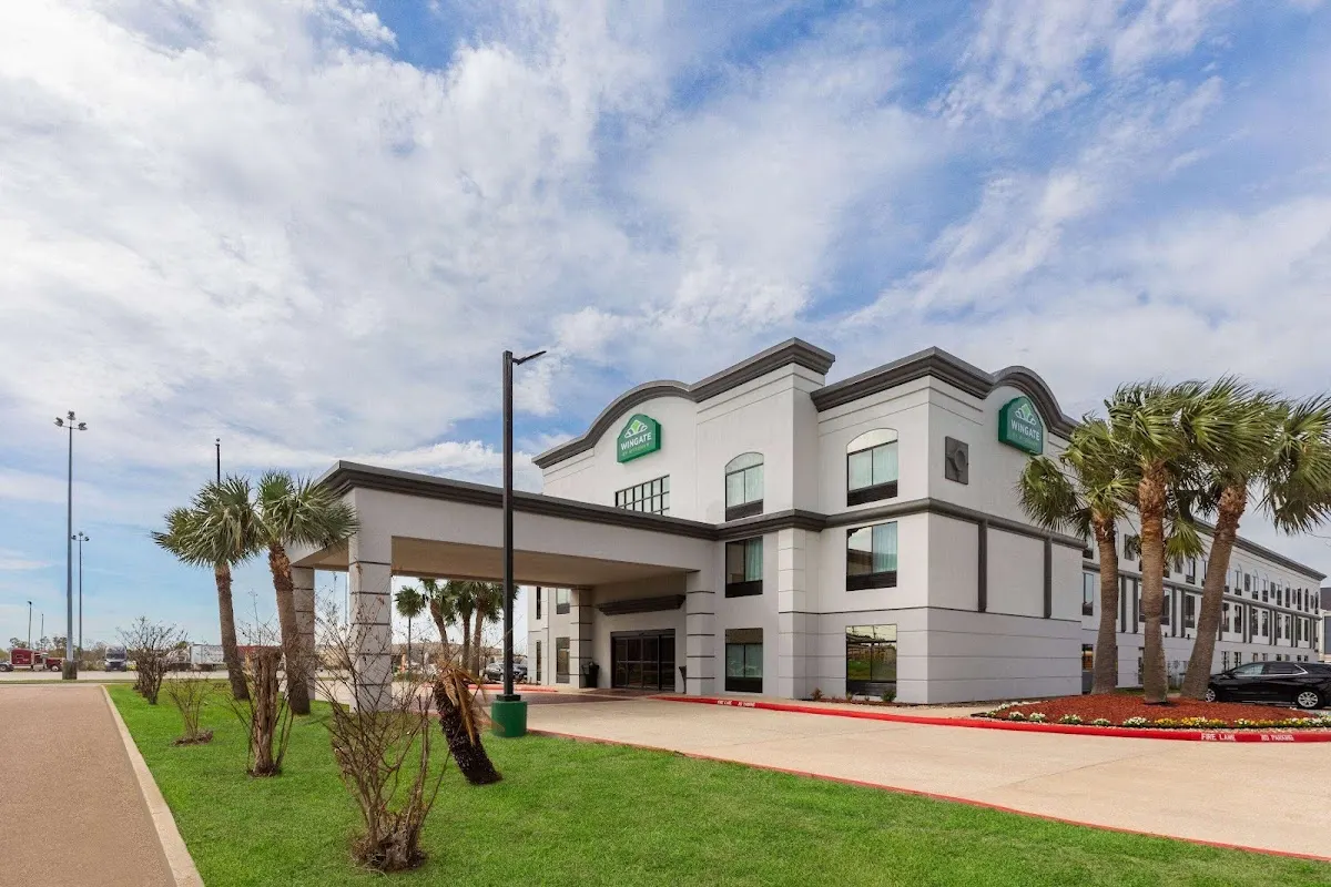 Wingate by Wyndham Sulphur Near Lake Charles