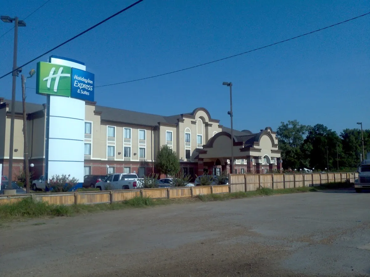 Holiday Inn Express & Suites Greenville by IHG