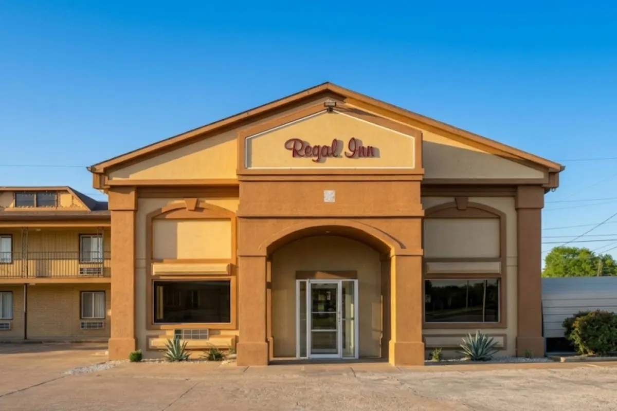 Regal Inn