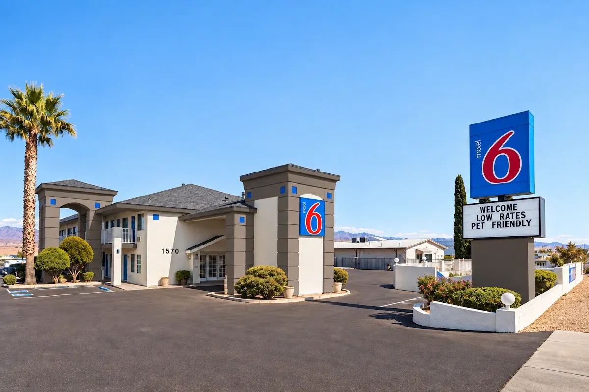 Motel 6 Safford, AZ