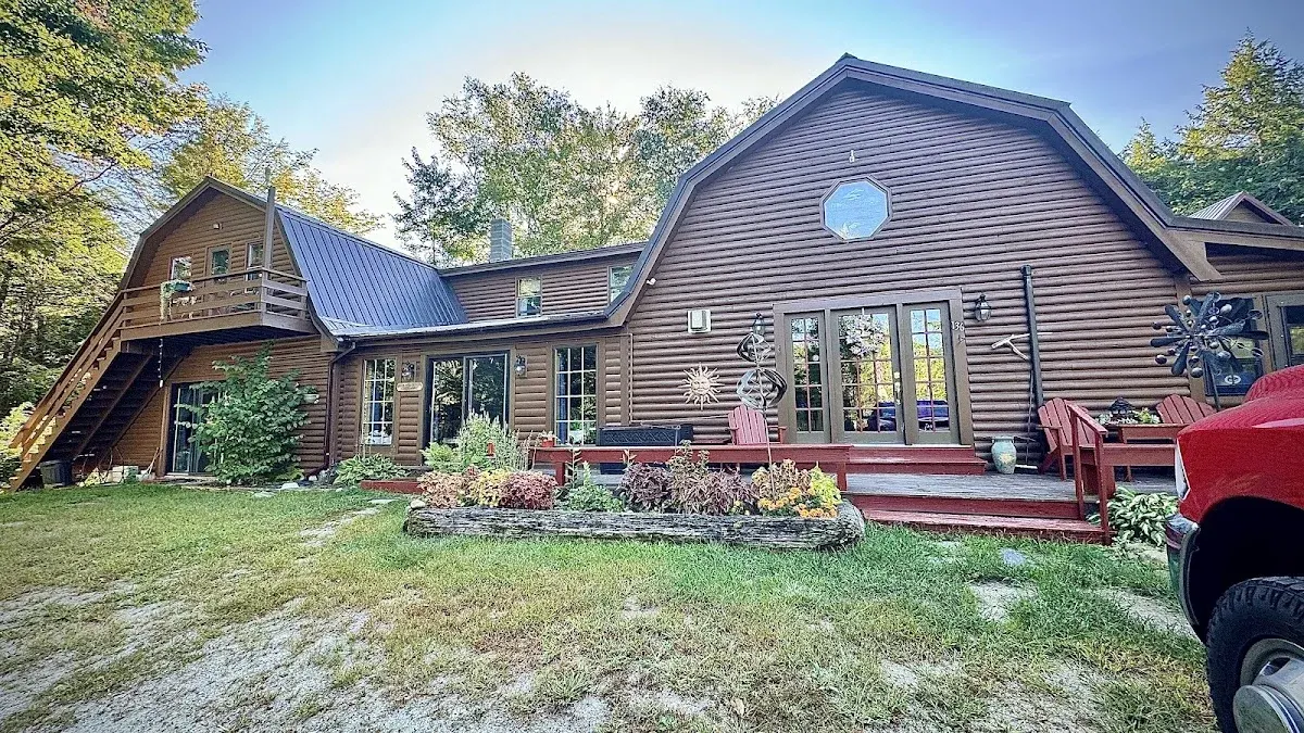 Silver Lake Inn