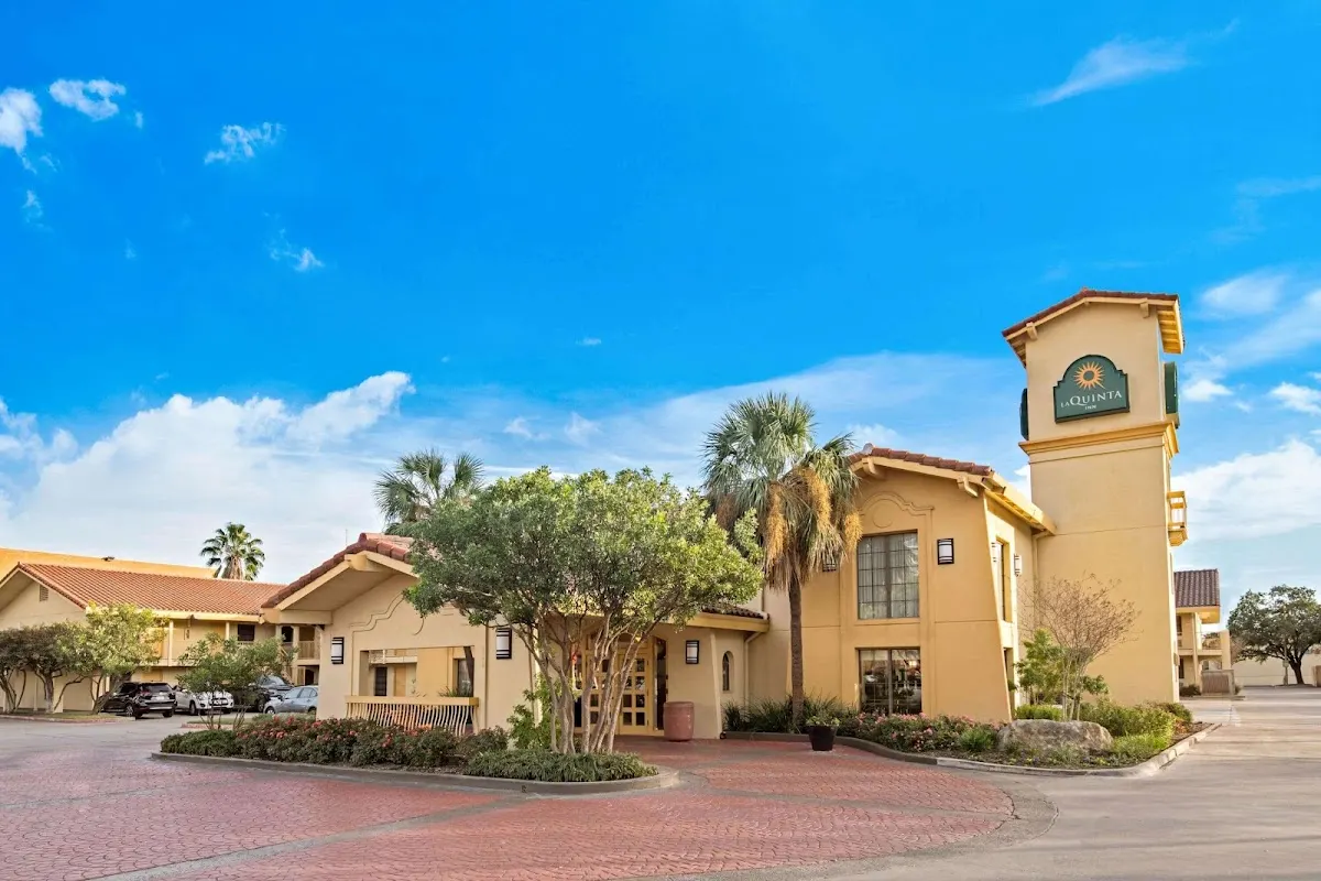 La Quinta Inn by Wyndham San Antonio Market Square
