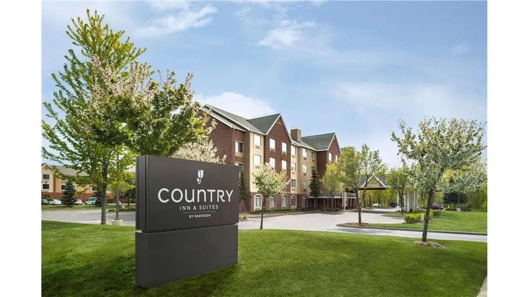 Country Inn & Suites by Radisson, Novi, MI
