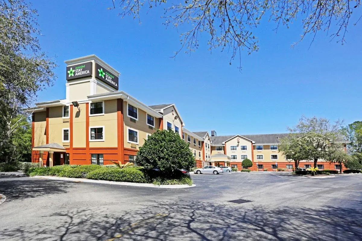 Extended Stay America Select Suites- Jacksonville - Lenoir Avenue East