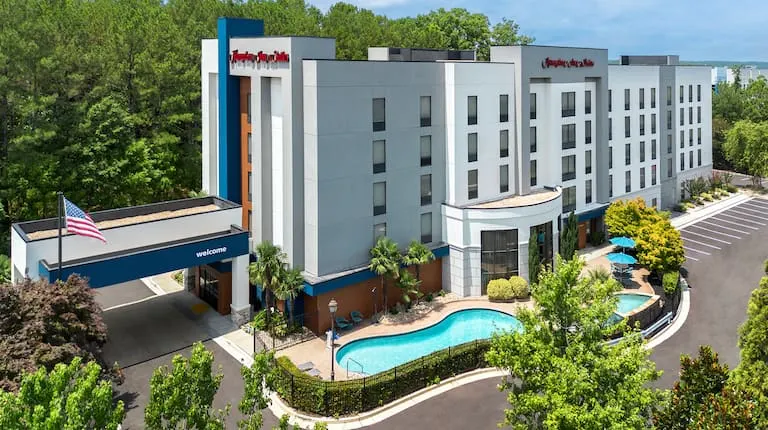Hampton Inn & Suites ATL-Six Flags