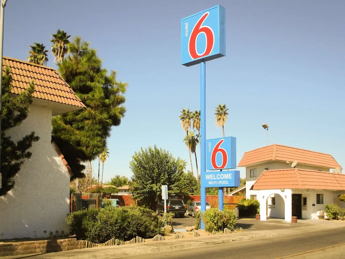 Motel 6 Fresno, CA
