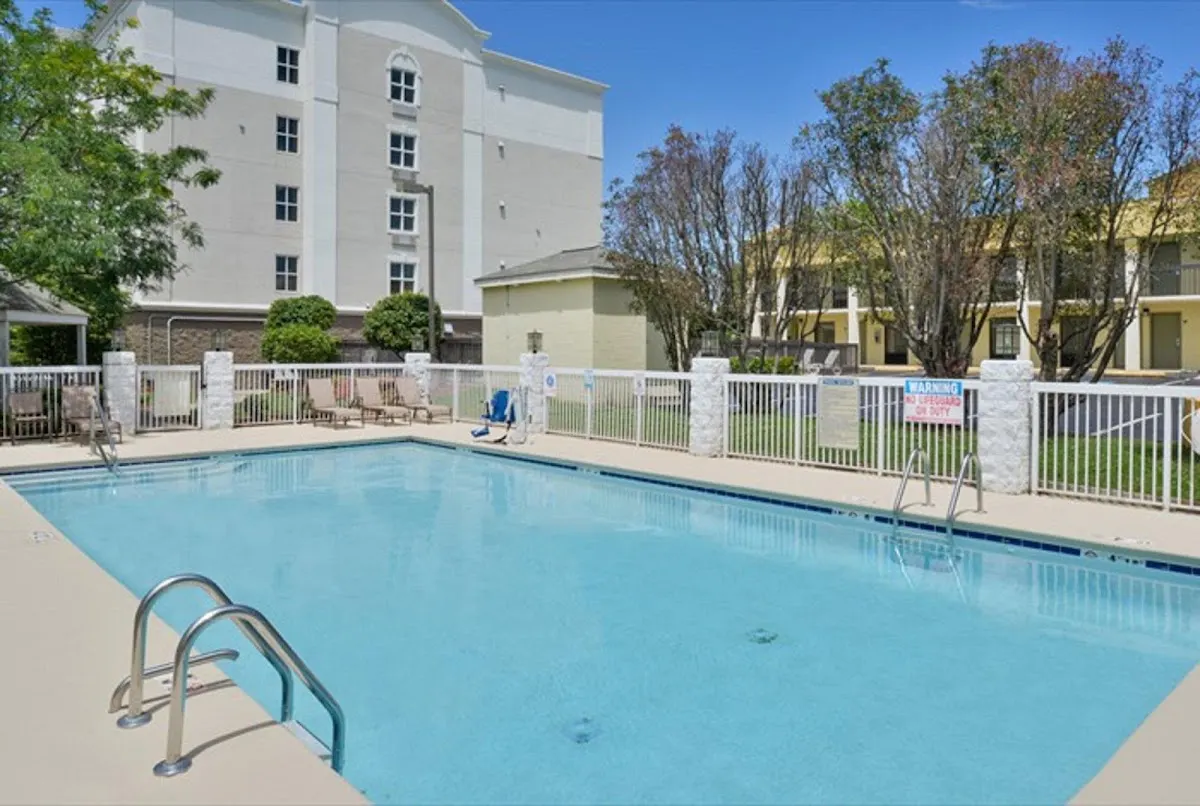 Holiday Inn Express & Suites Mooresville - Lake Norman by IHG