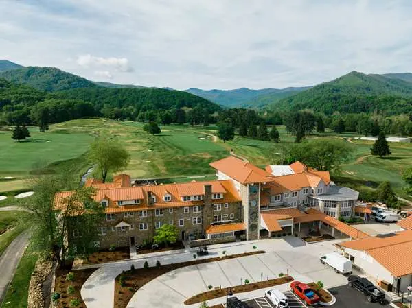 Waynesville Inn and Golf Club, Tapestry Collection by Hilton