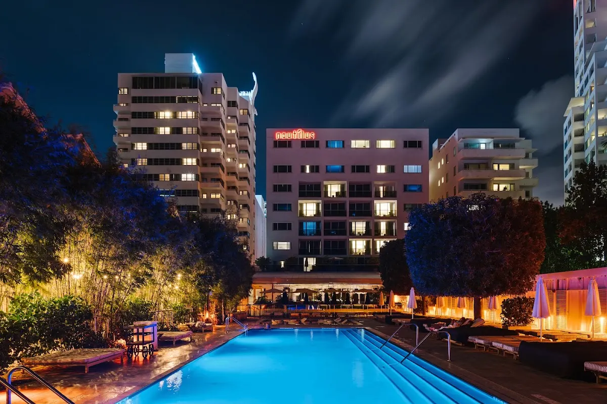 Nautilus Sonesta Miami Beach