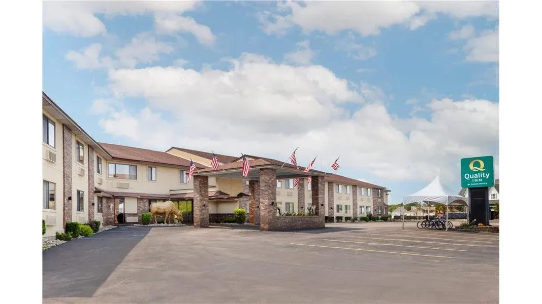 Quality Inn Saint Ignace I-75