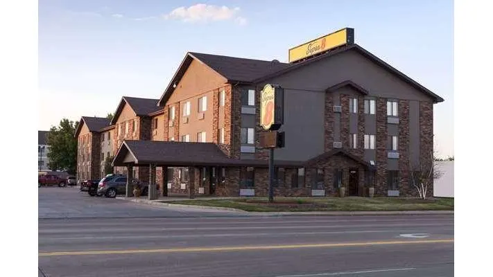 Super 8 by Wyndham Sioux Falls/41st Street