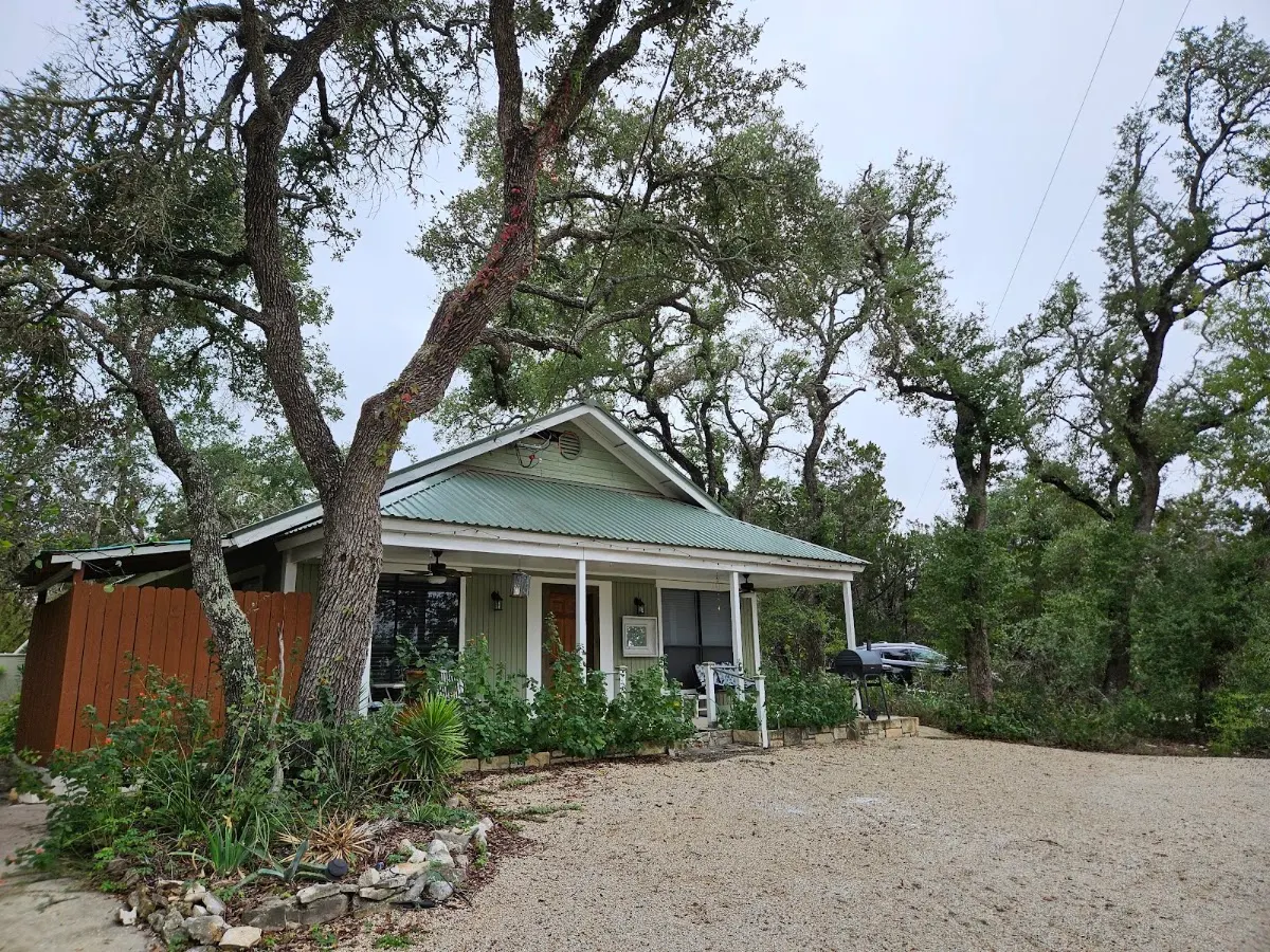Mystic Hill Cottages
