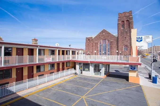 Atlantic Motor Inn Near Boardwalk