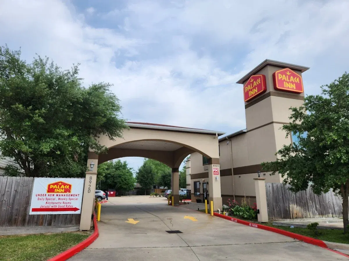 Palace Inn Sam Houston Race Park