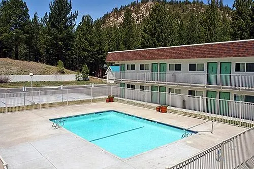 Motel 6 Mammoth Lakes, CA