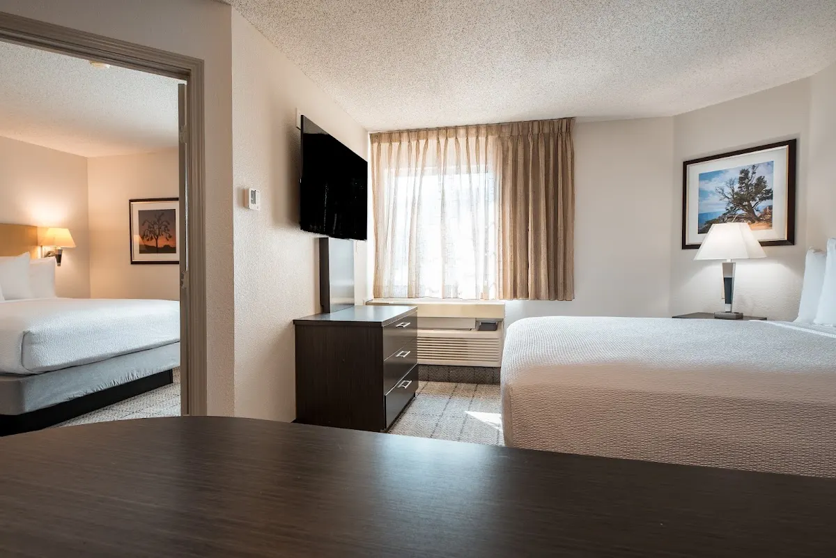 Sonesta Simply Suites Fort Worth Fossil Creek