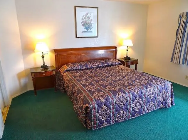 Budget Inn