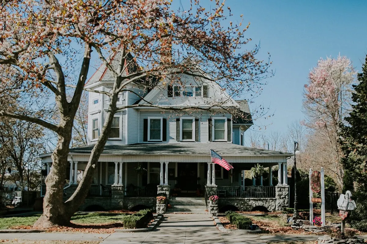 Whistling Swan Inn