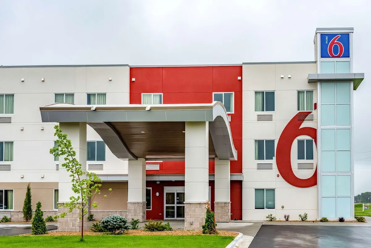 Motel 6 Mankato, MN
