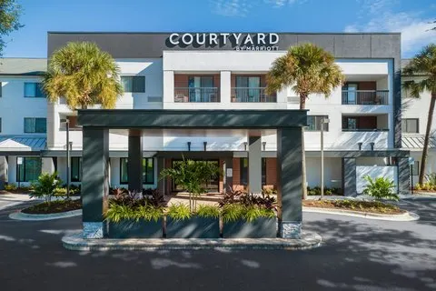 Courtyard by Marriott Tampa North/I-75 Fletcher