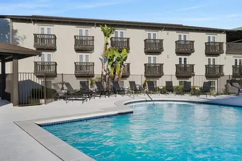 Fairfield by Marriott Inn & Suites San Diego Old Town